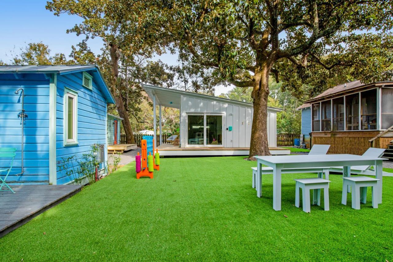 This Place Cottage B Folly Beach Exterior photo